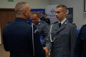 &quot;Kryształowe Serca&quot; oraz odznaczenia wręczone policjantom z regionu oraz zaproszonym gościom