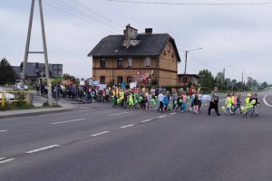 Przemarsz uczestników happeningu