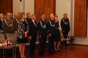 obchody święta Policji w sali koncertowej szkoły muzycznej