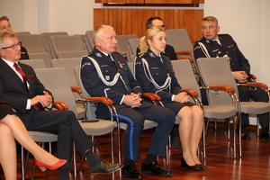 obchody święta Policji w sali koncertowej szkoły muzycznej
